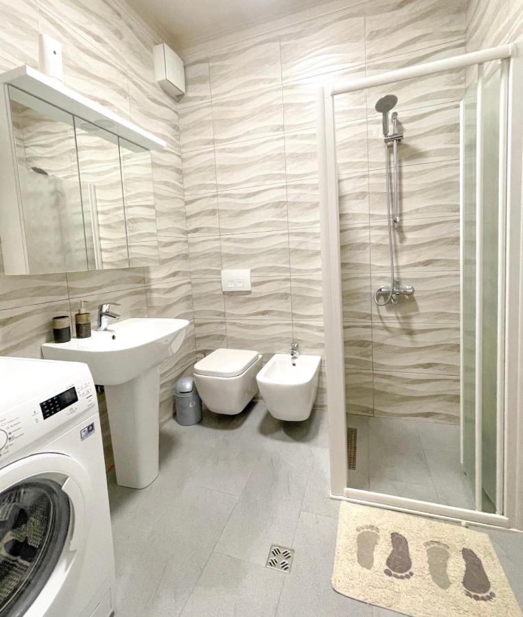 Skyline Sunset Center Apartment Tirana